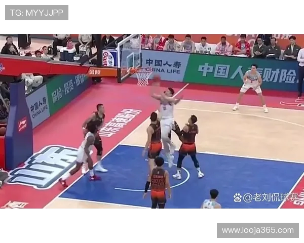 CBA新疆队与山东队全场精彩对决回顾及赛后分析